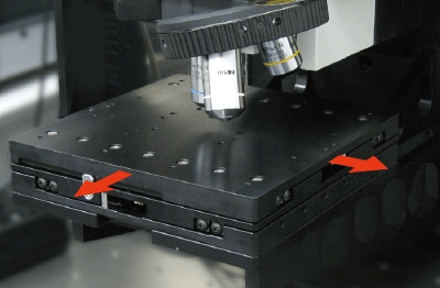 Sample tables for microscopes and analytical instruments