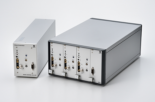 Multi-axes Analog circuit controller